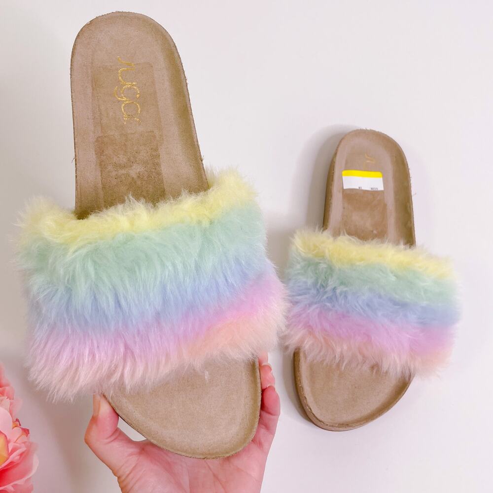 Sugar Bravoes Fuzzy Tie Dye Open Toe Slide Sandals Pastel Rainbow size 10 NEW - Picture 7 of 11
